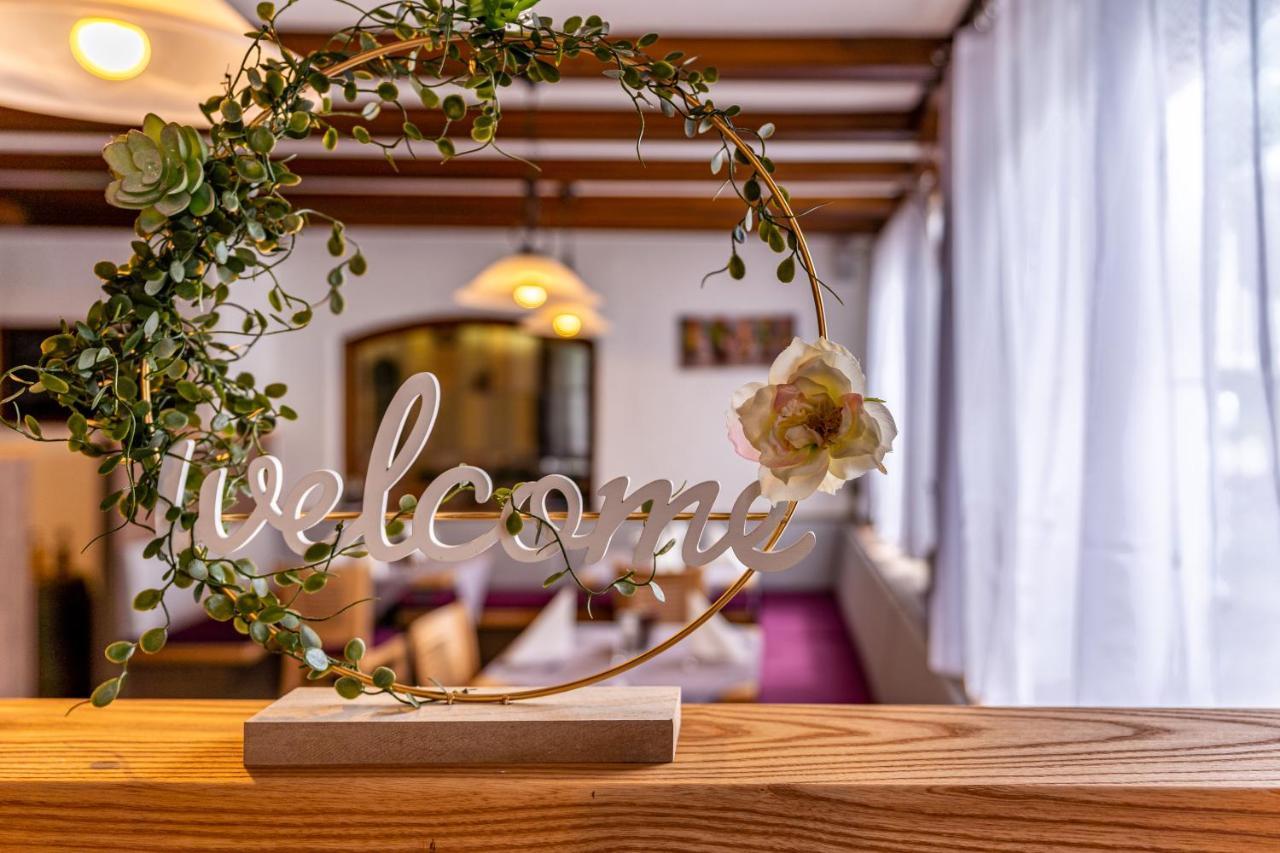Hotel Casa Maria ฮาลเบลค ภายนอก รูปภาพ